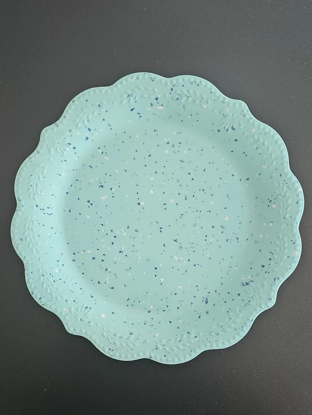 4 Pioneer Woman Melamine Dinner Plates Aqua